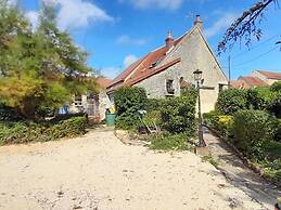 Geraeumiges Ferienhaus mit Garten