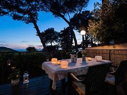 Casina di Gorgona Comfortable Holiday Residence