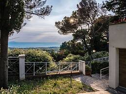 Casina di Gorgona Comfortable Holiday Residence