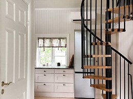 4 Person Holiday Home in Allingsas, Sverige
