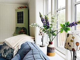 4 Person Holiday Home in Allingsas, Sverige