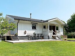 6 Person Holiday Home in Uddevalla