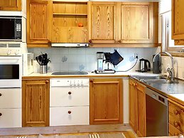 6 Person Holiday Home in Uddevalla-by Traum