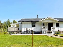 6 Person Holiday Home in Uddevalla