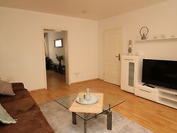 Central Apartment Near the Trade Fair