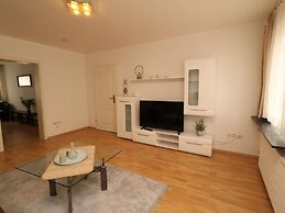 Central Apartment Near the Trade Fair