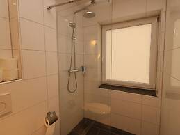 Central Apartment Near the Trade Fair