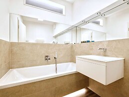 Villa Vogue, Austernfischer