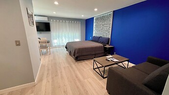 Quintessence ApartHotel