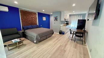 Quintessence ApartHotel