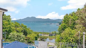 Ganghwa Giverny Spa Pension