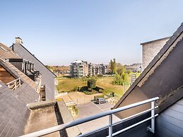 Alise Sunny Duplex Apartment in Koksijde