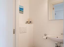 Alise Sunny Duplex Apartment in Koksijde