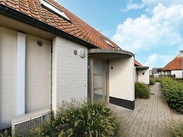 Cozy Holiday Home Near Koksijde