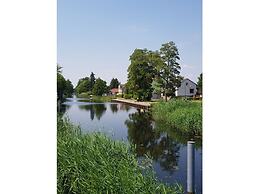 Beaver Modern Retreat