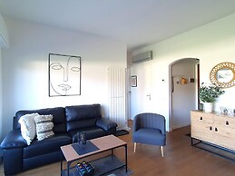 Holiday Home by Lake Maggiore With Balcony