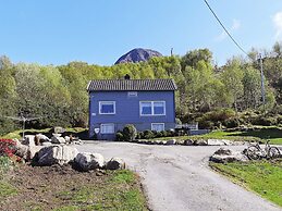 6 Person Holiday Home in Aram-by Traum