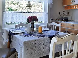 6 Person Holiday Home in Aram-by Traum