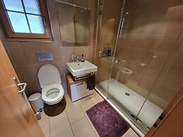 Chalet Brunnen 1st Floor