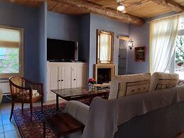 Spacious Holiday Home With Private Pool and Park