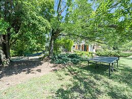 Spacious Holiday Home With Private Pool and Park