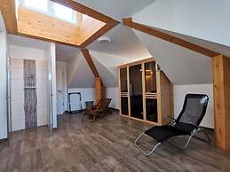 Holiday Home Matten 8