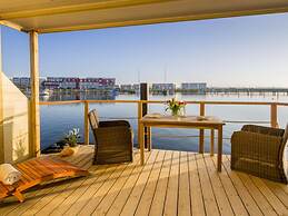 Houseboat South Beach