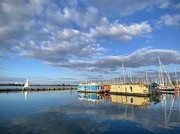Houseboat South Beach