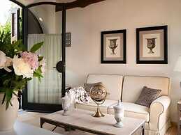 Belvilla by OYO Villa Charme