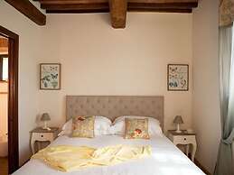 Belvilla by OYO Villa Charme