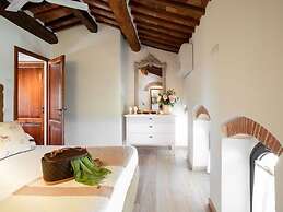 Belvilla by OYO Villa Charme