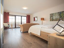 Small Studio in Neuastenberg With Balcony