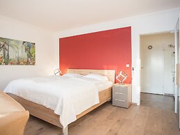 Small Studio in Neuastenberg With Balcony