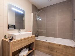 Beautiful Residence With Spa in Cozy Samoens