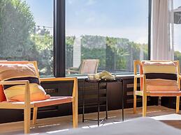 Spacious Villa in Kamperland Near Lake