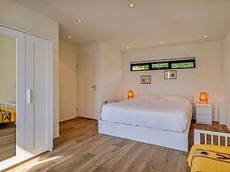 Spacious Villa in Kamperland Near Lake