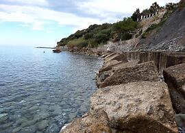 Flat in Caprioli di Pisciotta With sea View