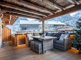 Holiday Flat With Terrace Near Wildkogel