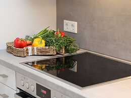 Welcoming Holiday Home by the Baltic Sea