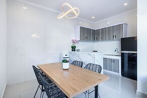 Kakadu Villa by Betterplace