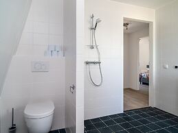 Spacious Holiday Home With Outdoor spa