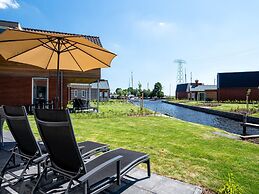 Spacious Holiday Home With Outdoor spa