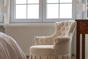 Beautiful Normandy Villa in an Exclusive Location