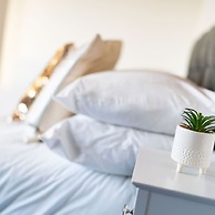 Dockside Quay Views City Vibes