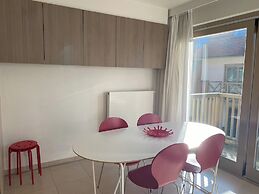 Apartment in Nieuwpoort With Terrace