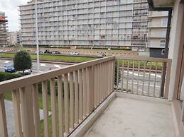 Apartment in Nieuwpoort With Terrace