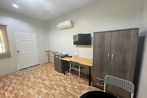 Davy'S Cottage Phuket