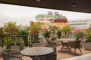 Lanura Saigon Boutique Hotel