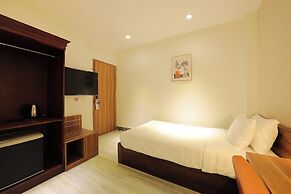 Lanura Saigon Boutique Hotel