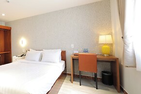 Lanura Saigon Boutique Hotel